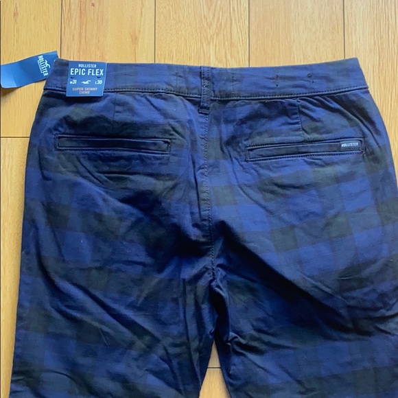 🆕 Hollister plaid skinny pants. Epic flex.🔵🟢 - Picture 4 of 6